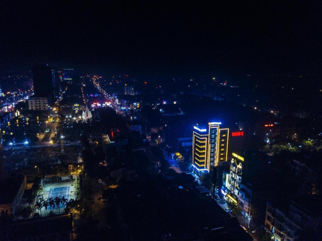 Amy Hotel Bắc Ninh Esterno foto